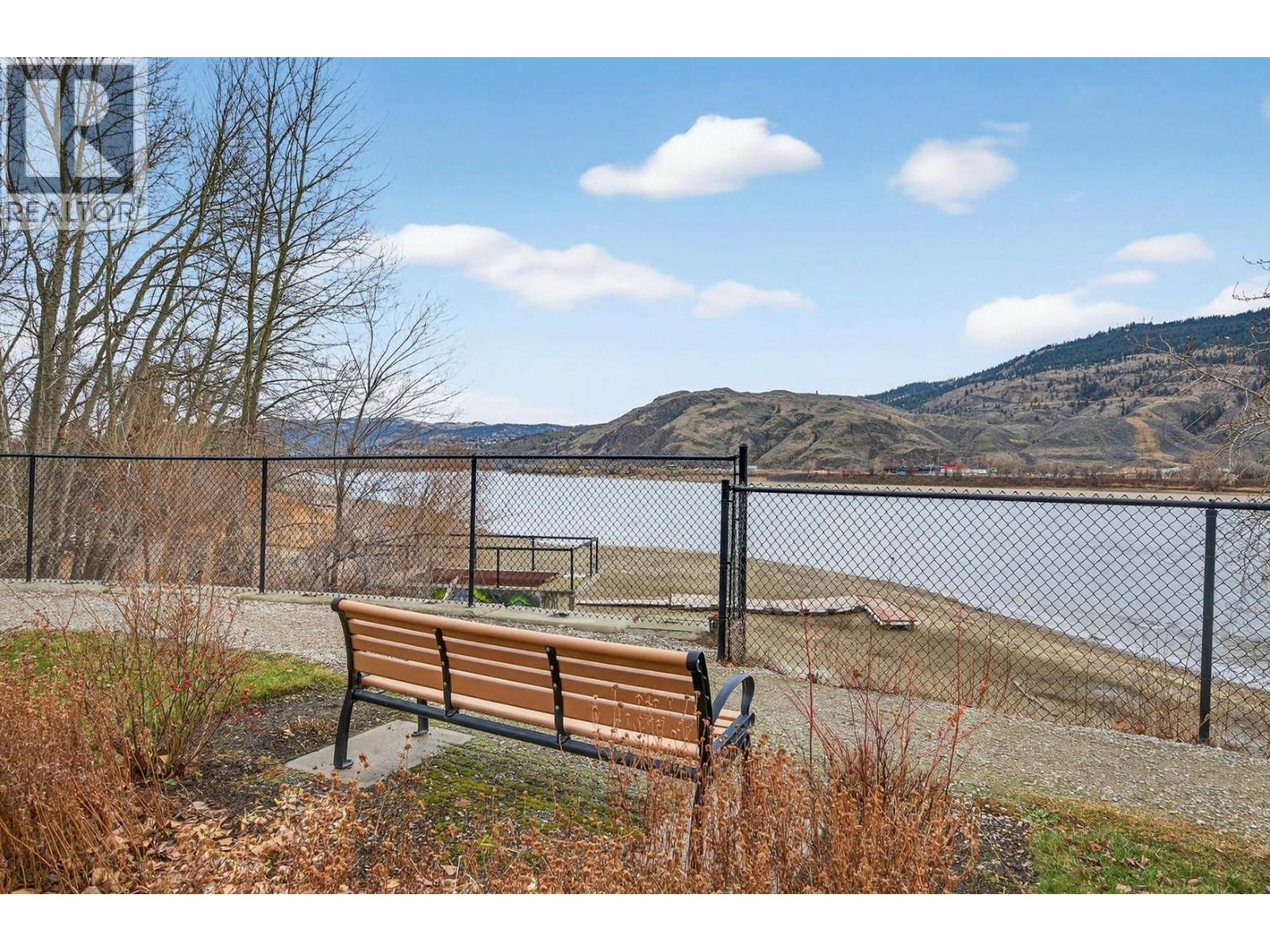 300 755 MAYFAIR Street, Kamloops