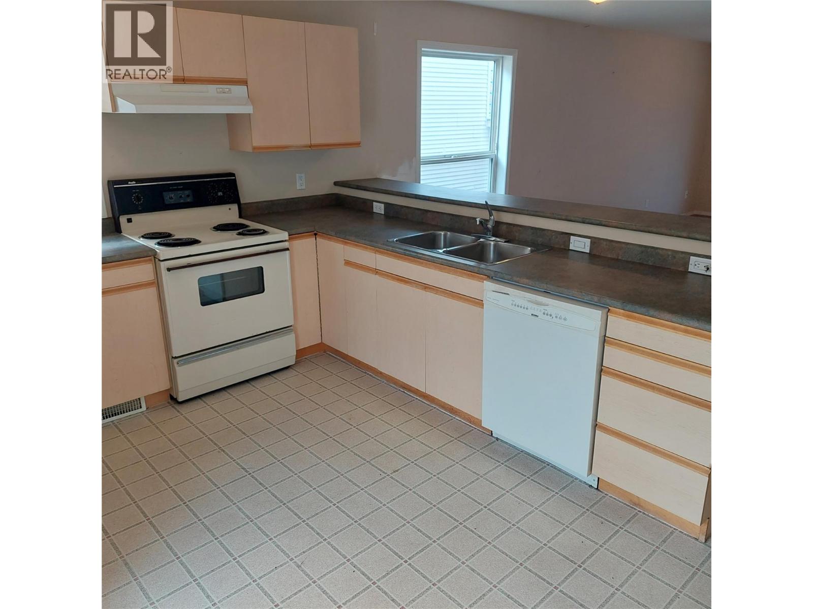  273 Brighton Road, Kelowna