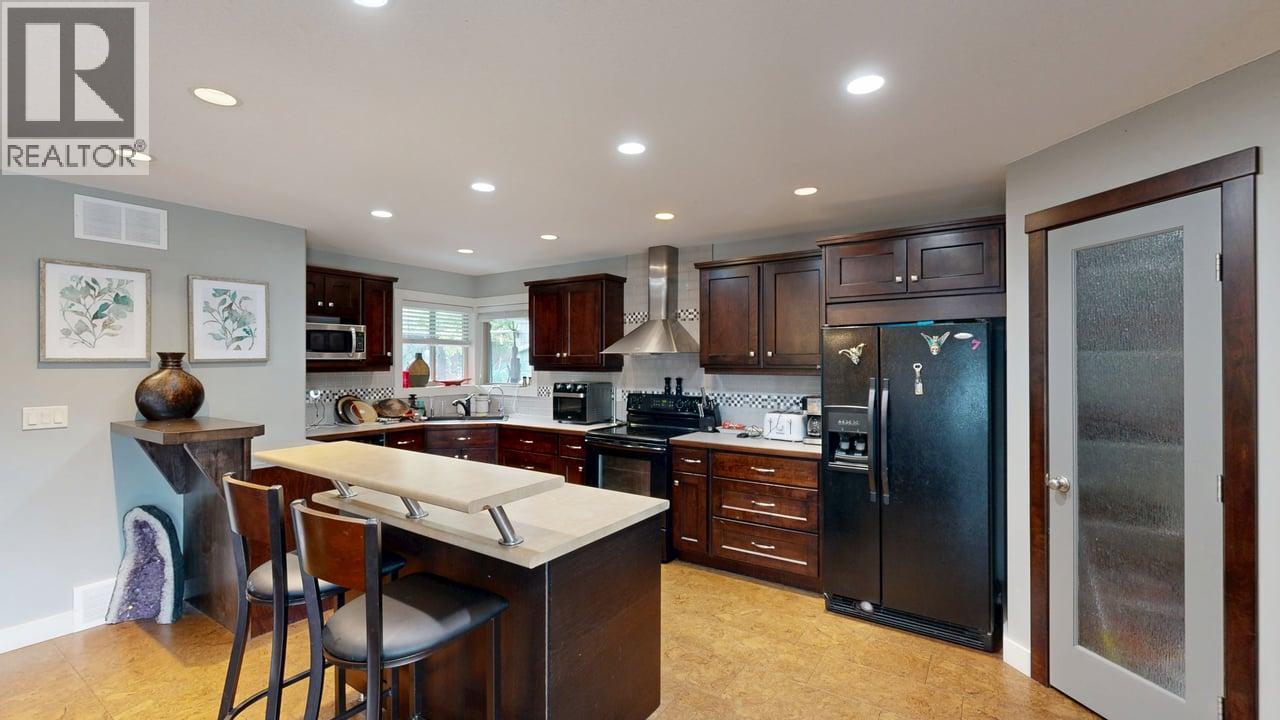  7400 Sun Peaks Drive, Vernon