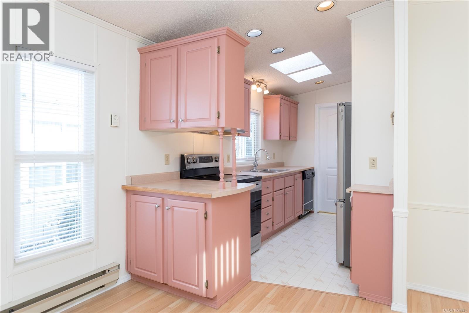 50 7583 Central Saanich Rd, Central Saanich