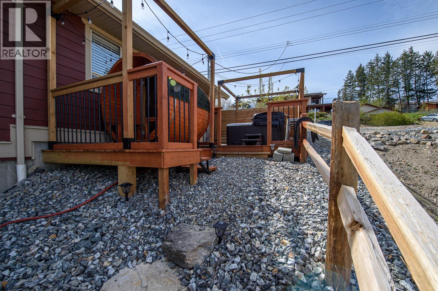 11617 Pretty Road, Lake Country