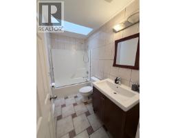 5565 Riley Road, Halfmoon Bay, BC V7Z1B6 Photo 10
