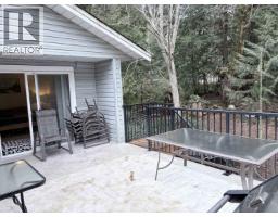 5565 Riley Road, Halfmoon Bay, BC V7Z1B6 Photo 17