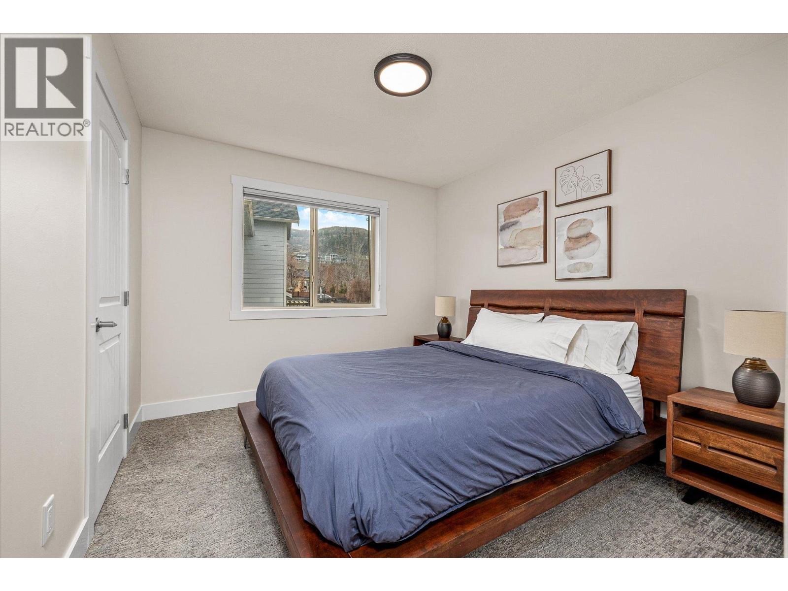  5777 Mountainside Drive, Kelowna