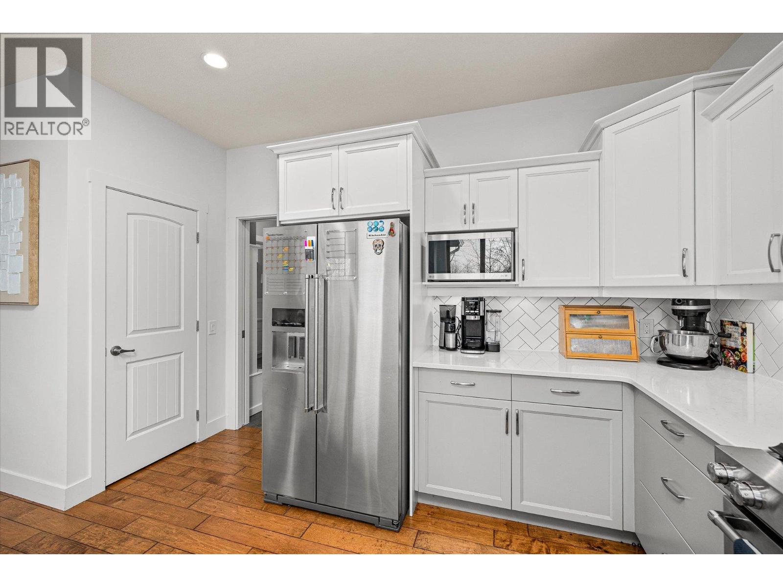  5777 Mountainside Drive, Kelowna