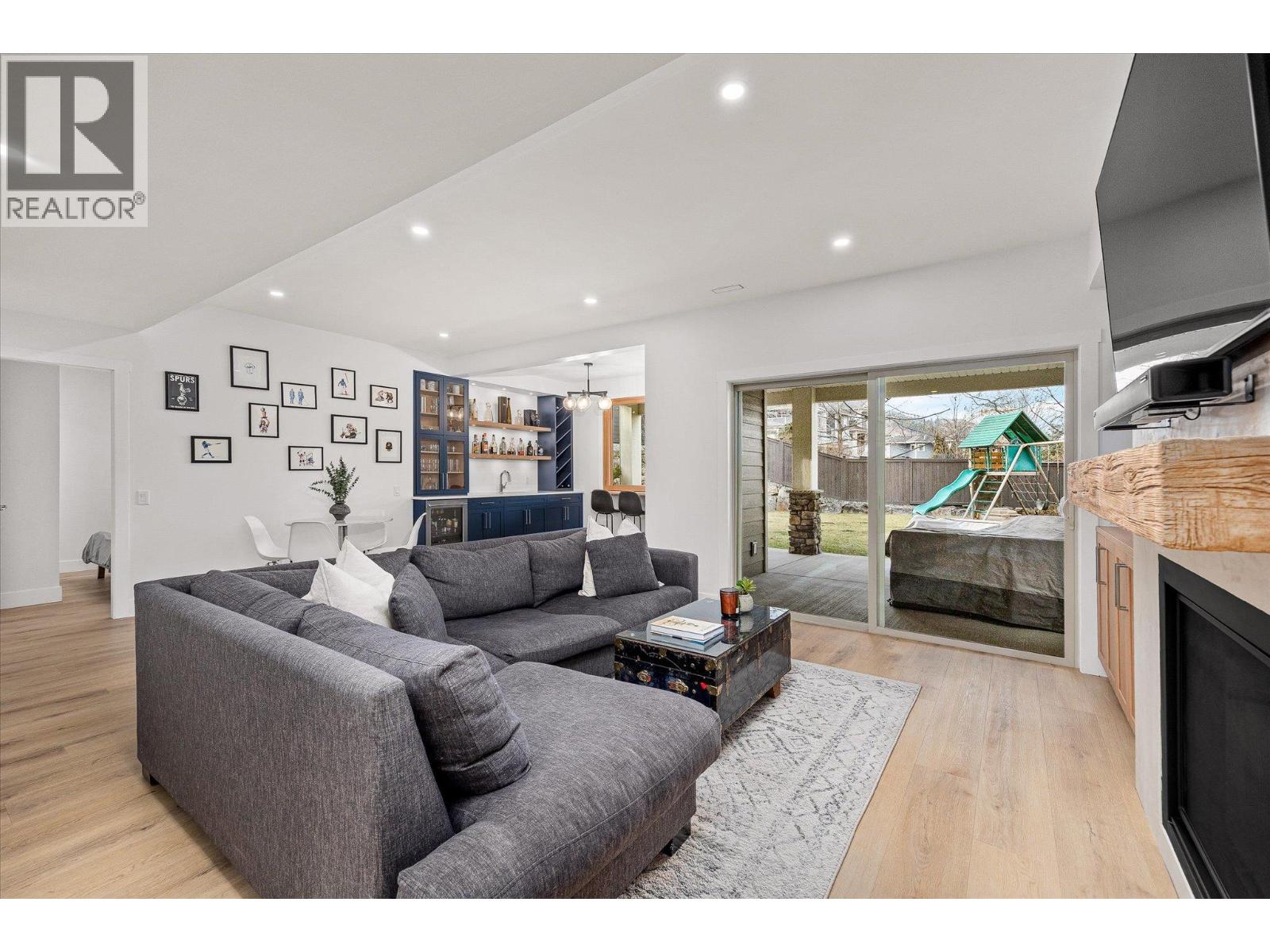  5777 Mountainside Drive, Kelowna