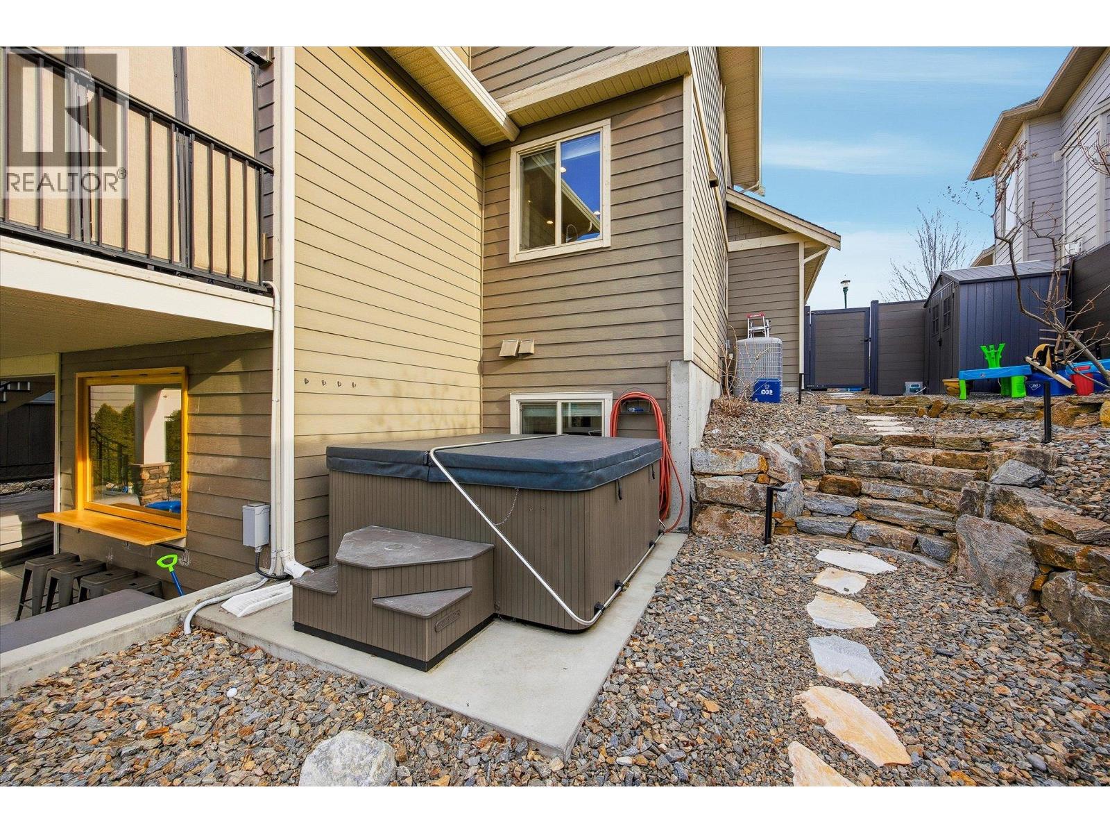  5777 Mountainside Drive, Kelowna