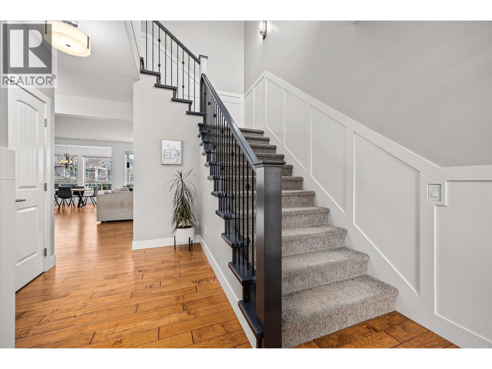  5777 Mountainside Drive, Kelowna