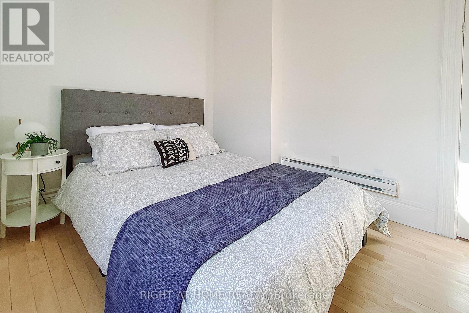 111 GLADSTONE AVENUE - Photo 4 of 11, Toronto (Little Portugal), Ontario