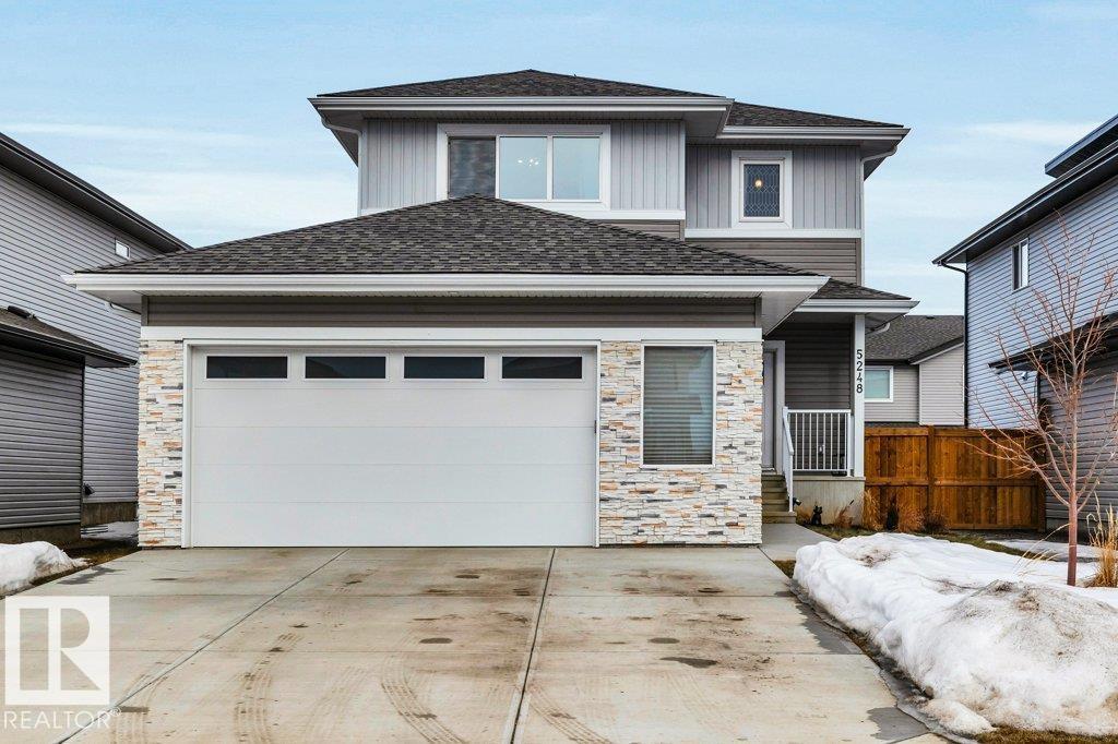 5248 47 AV - Photo 2 of 48, Calmar, Alberta