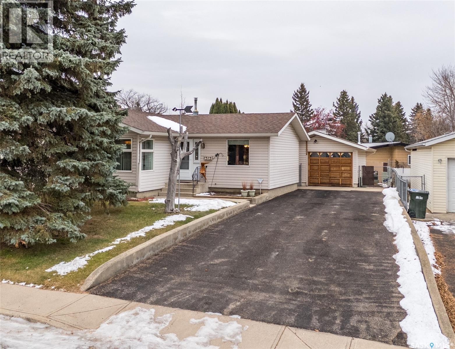 1315 Cowan DRIVE, Prince Albert, Saskatchewan