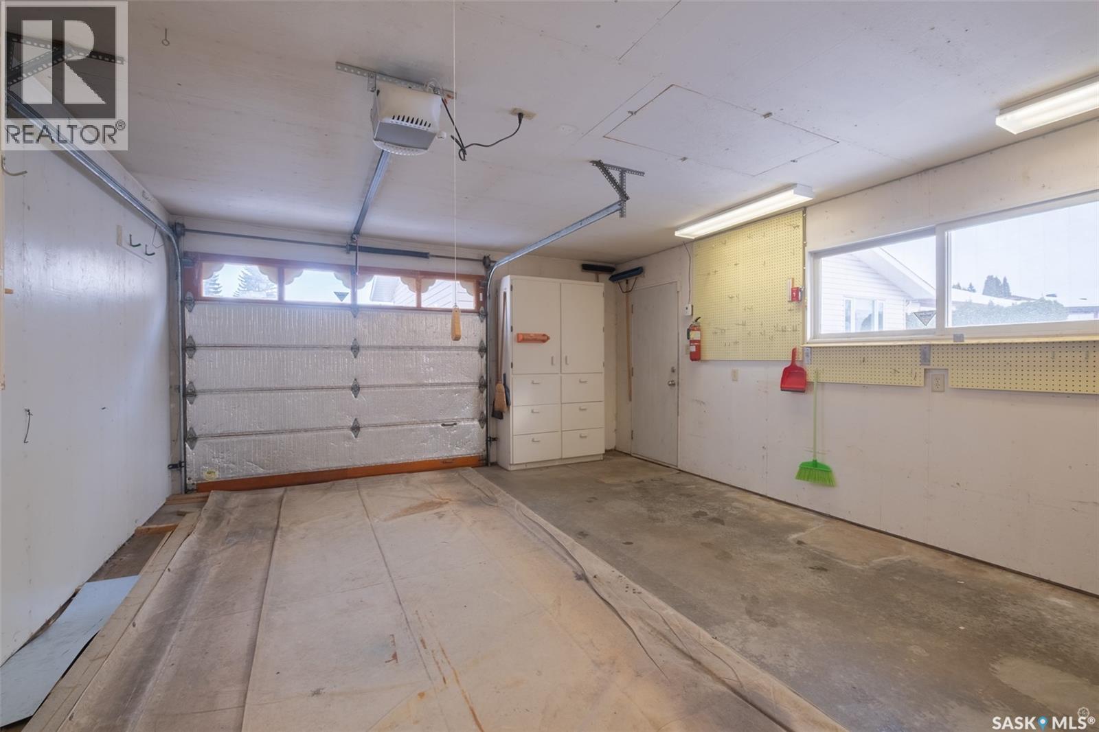 Single Family House Bungalow for Sale in  Cowan DRIVE Prince Albert 