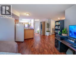 205 11595 Fraser Street, Maple Ridge, BC V2X0X7 Photo 17