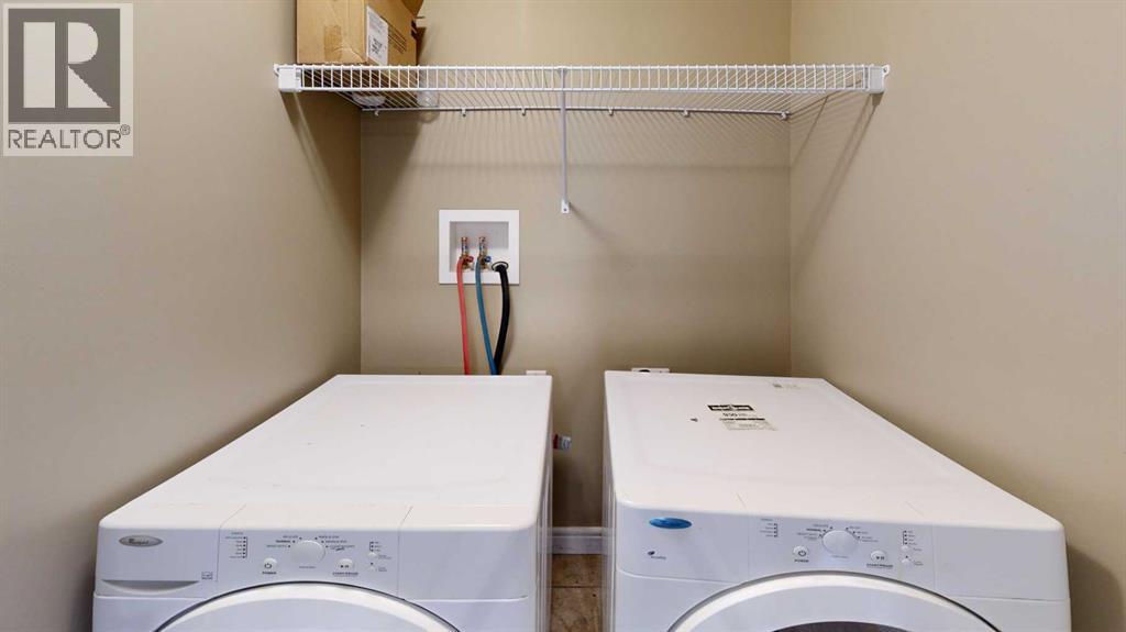 Single Family House for Sale in  Mt Sundance Manor W Sunridge Lethbridge 