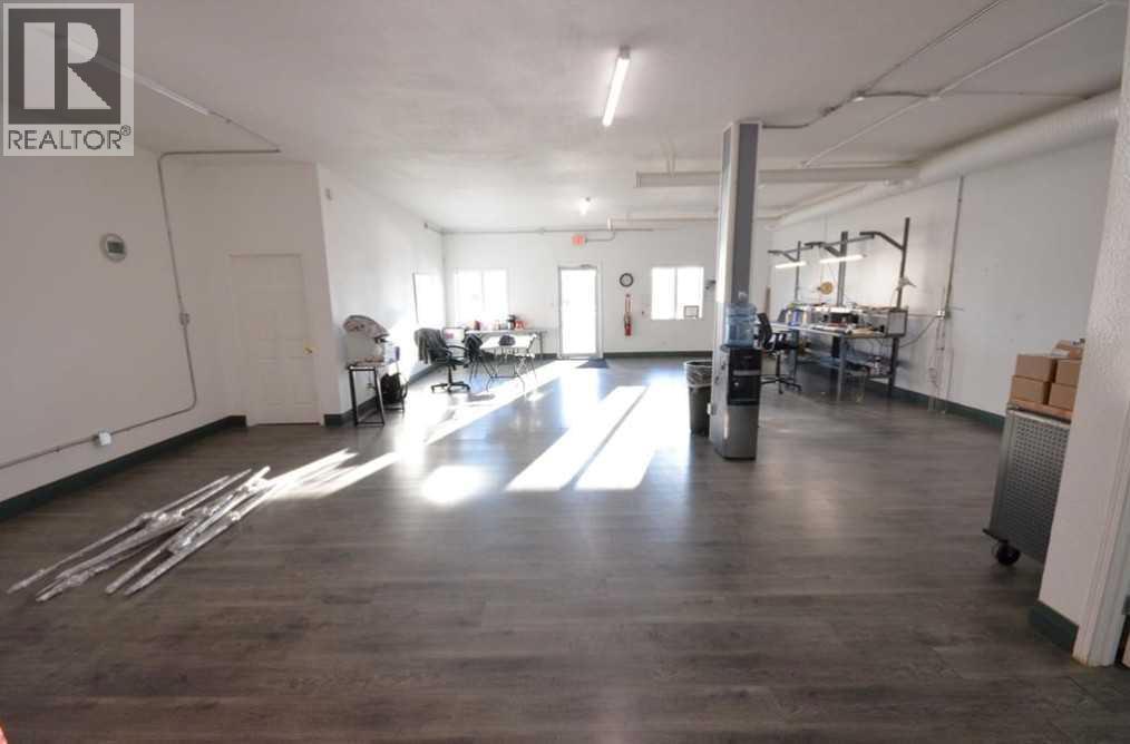 103, 20 Cuendet Industrial Way - Photo 5 of 17, Sylvan Lake, Alberta