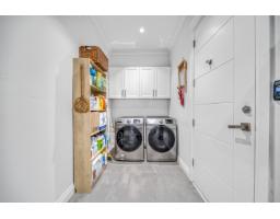 13766 56a Avenue, Surrey, BC V3X2X5 Photo 16