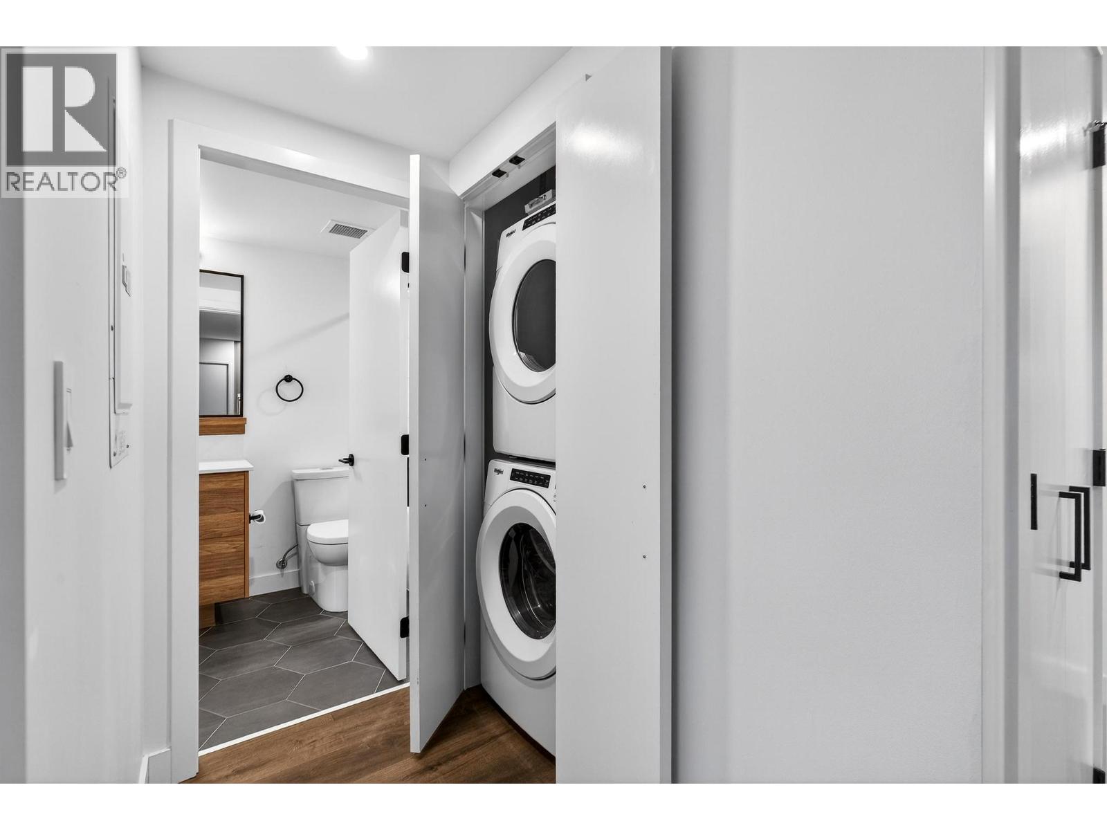 1301 1471 St Paul Street, Kelowna