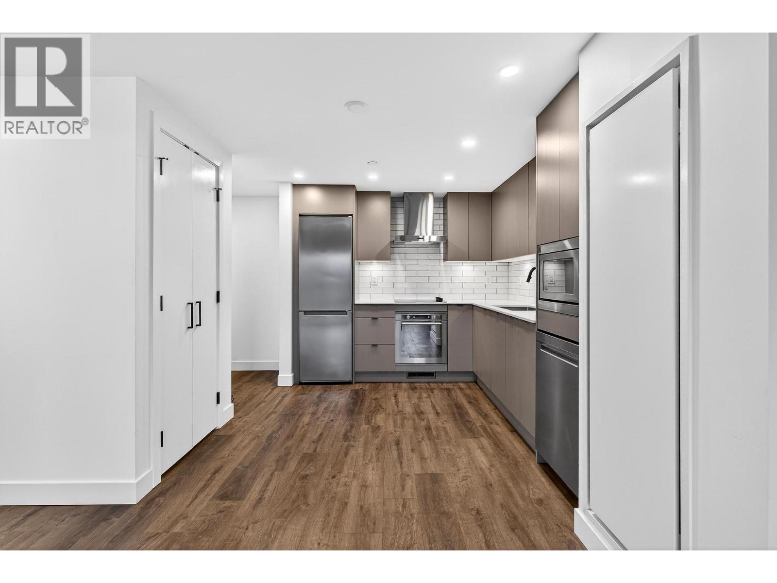 1301 1471 St Paul Street, Kelowna