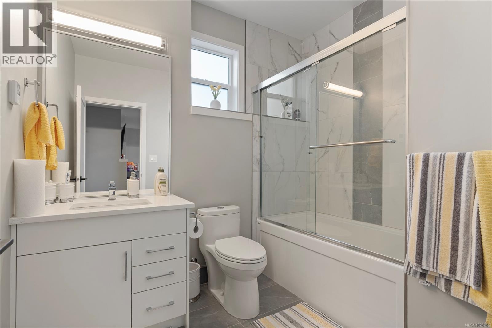  25 Tuzo Court, View Royal