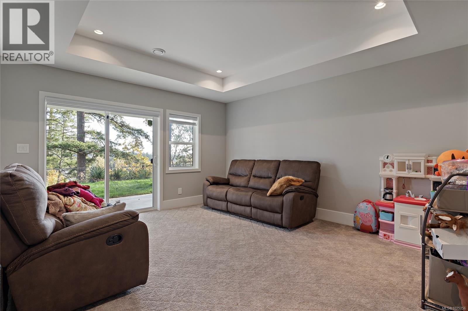  25 Tuzo Court, View Royal