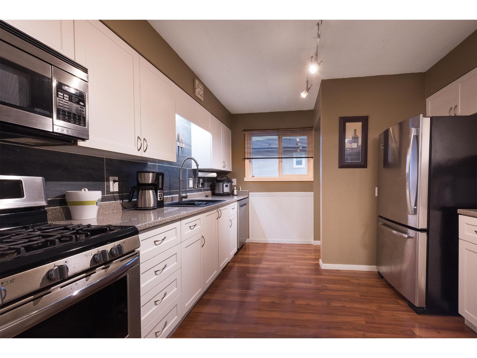 10283 KENT ROAD, Fairfield Island, Chilliwack