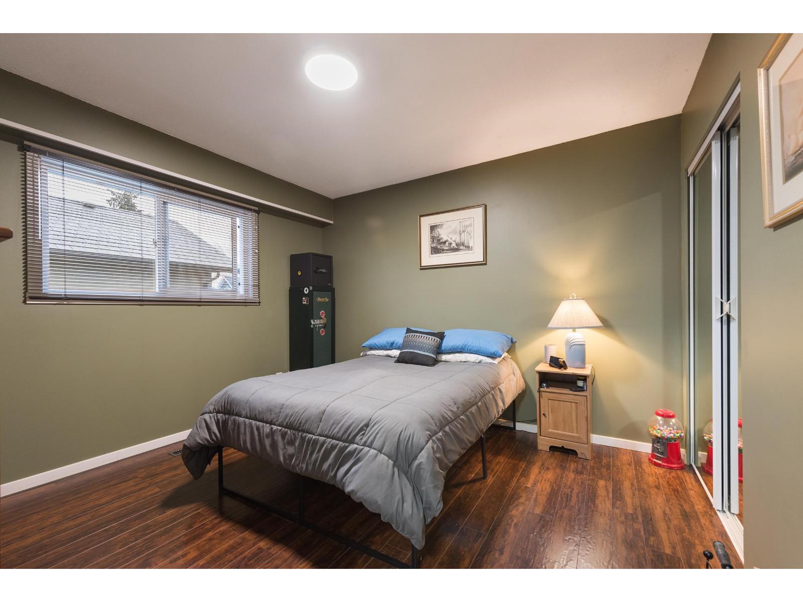 10283 KENT ROAD, Fairfield Island, Chilliwack