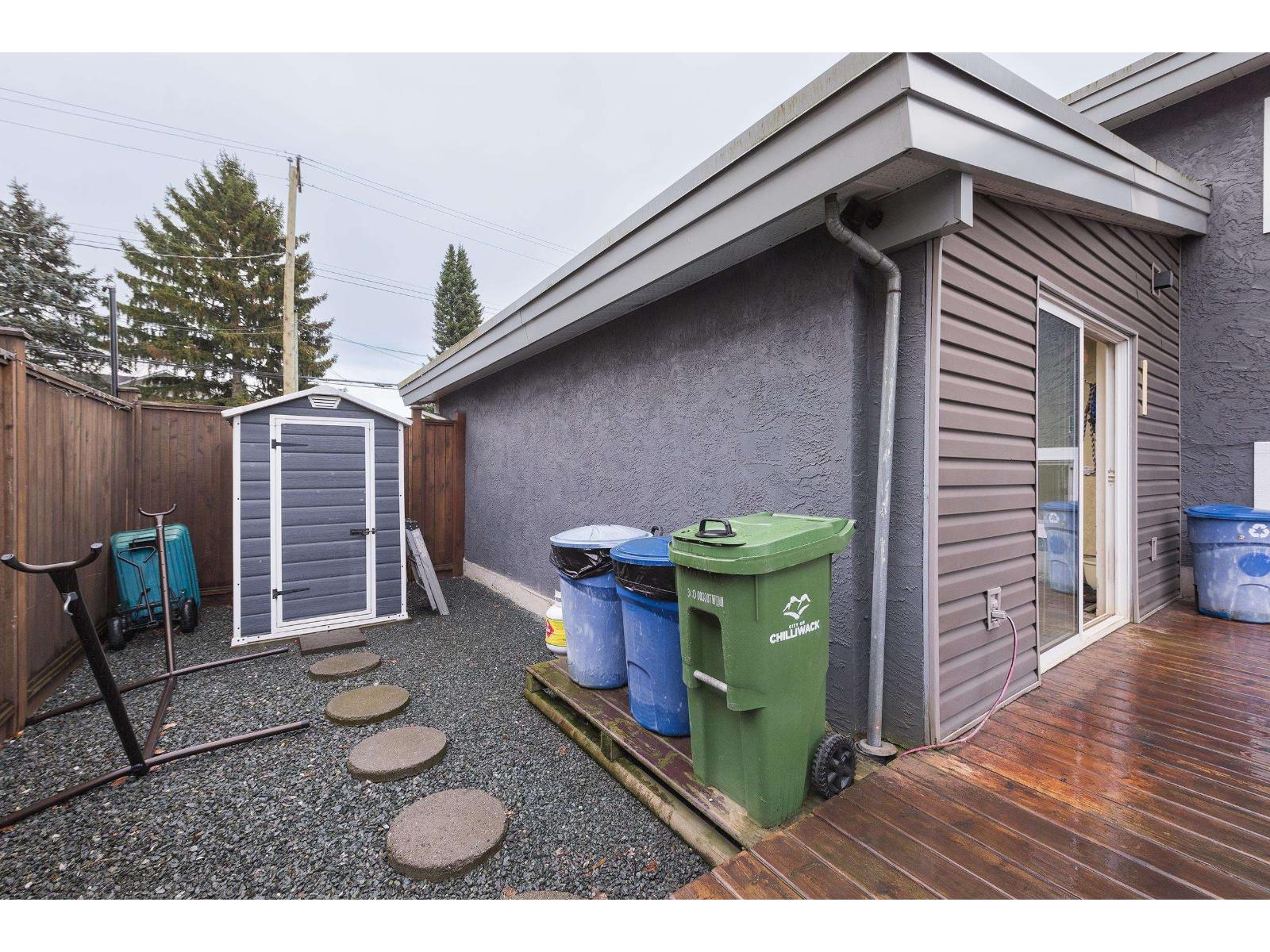 10283 KENT ROAD, Fairfield Island, Chilliwack