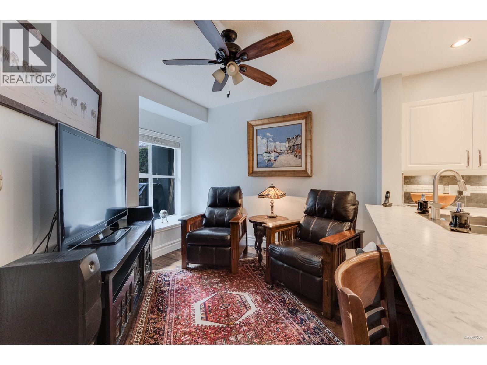 116 3600 WINDCREST DRIVE, North Vancouver