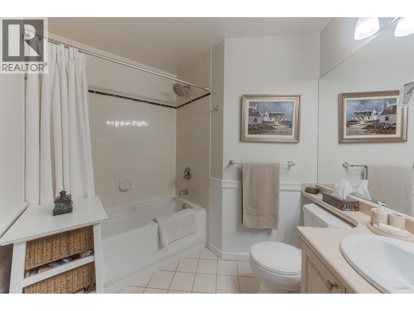 116 3600 WINDCREST DRIVE, North Vancouver