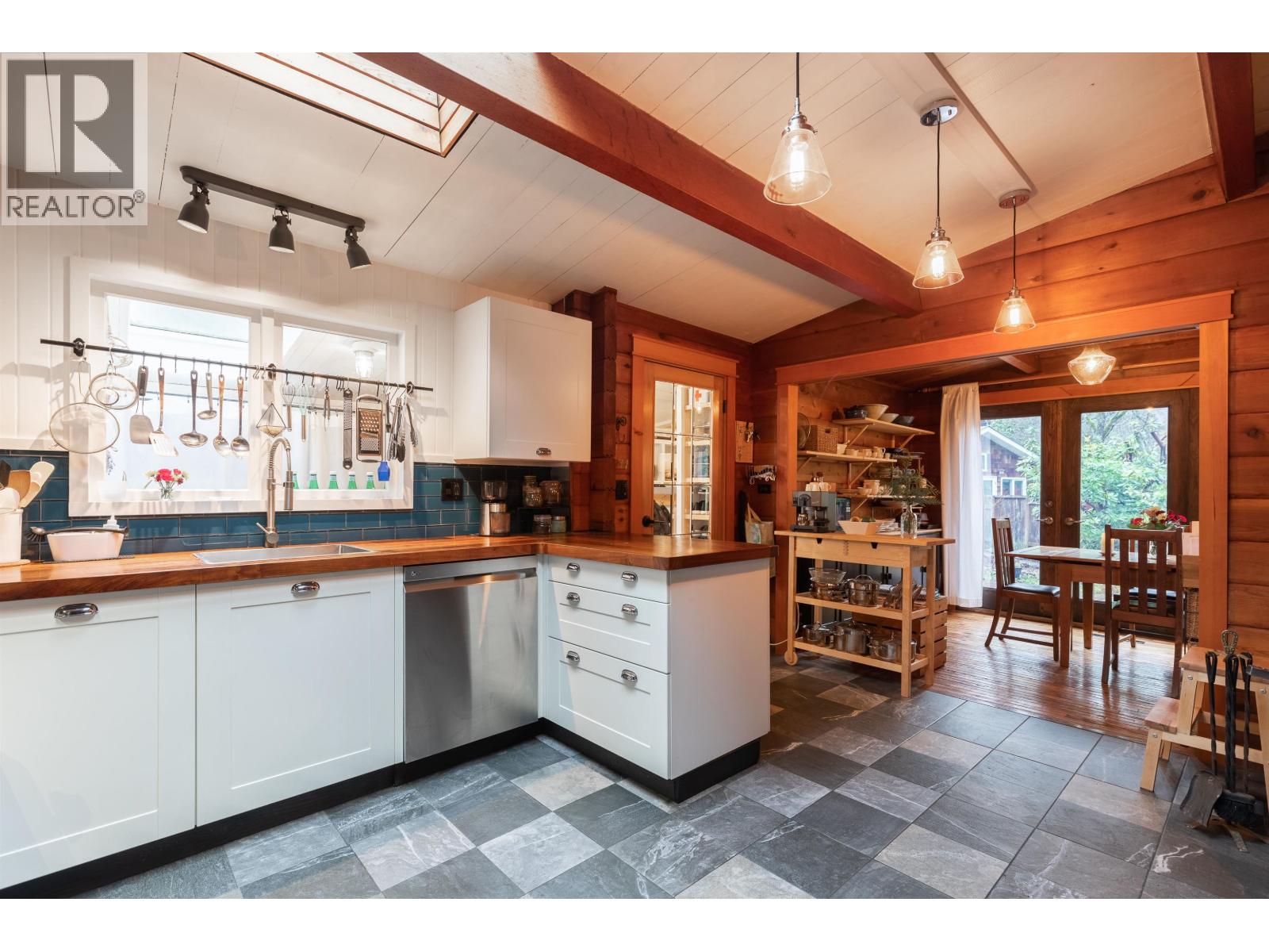 5817 EAGLE ISLAND, West Vancouver