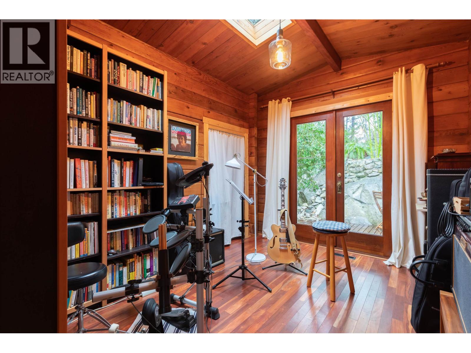 5817 EAGLE ISLAND, West Vancouver