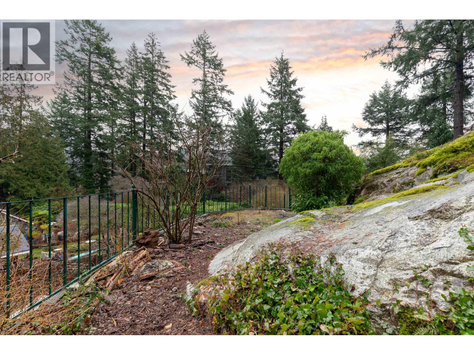 5817 EAGLE ISLAND, West Vancouver