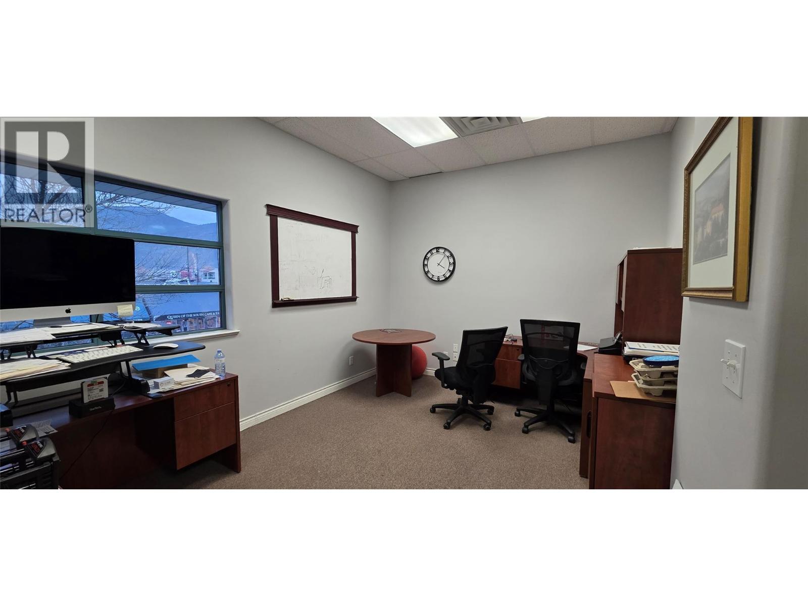 201 8509 Main Street, Osoyoos