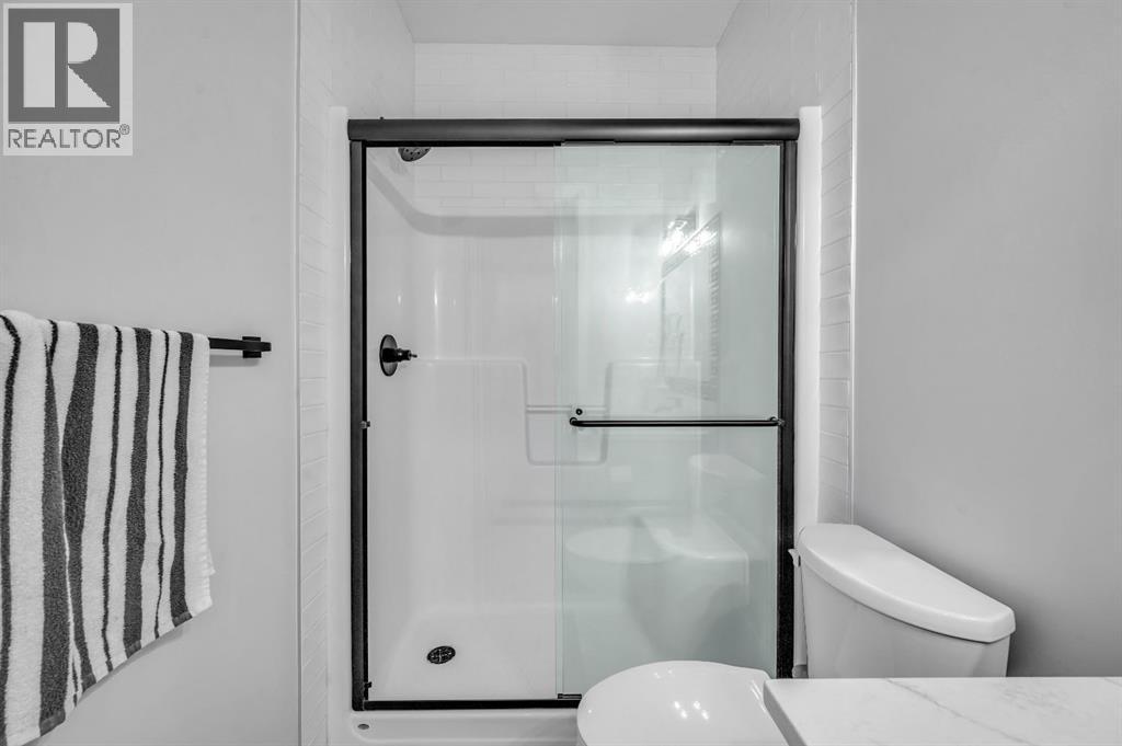 Single Family House for Sale in  Savanna Way NE Saddle Ridge Calgary 