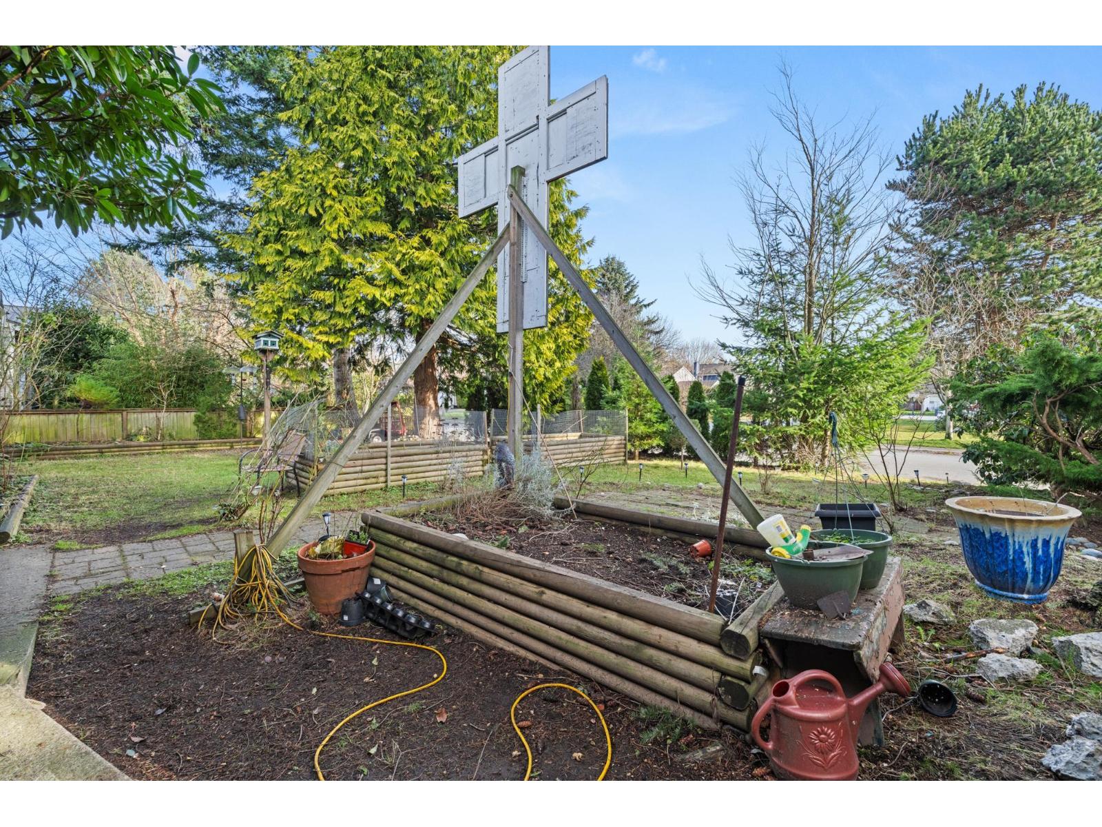 1761 140A STREET, Surrey