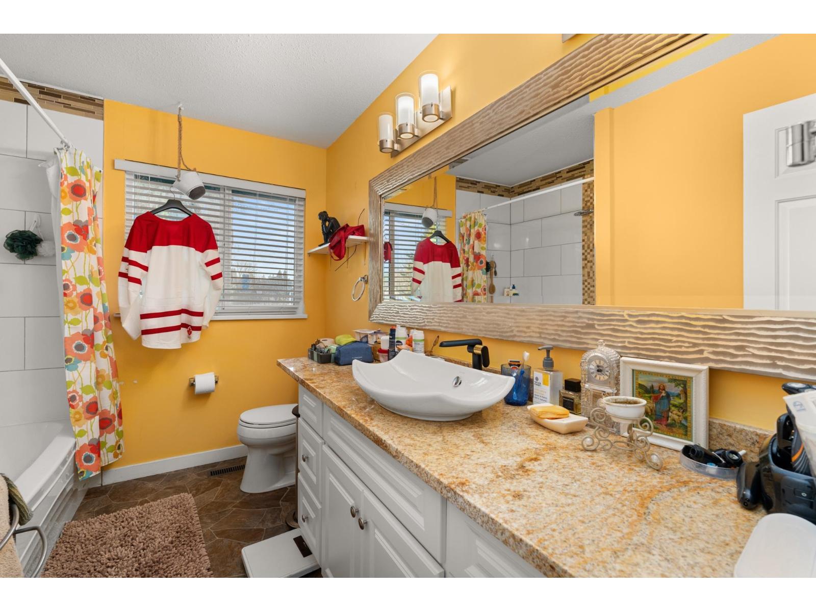 1761 140A STREET, Surrey