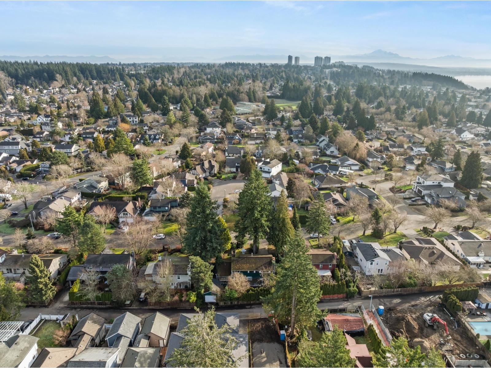 1761 140A STREET, Surrey