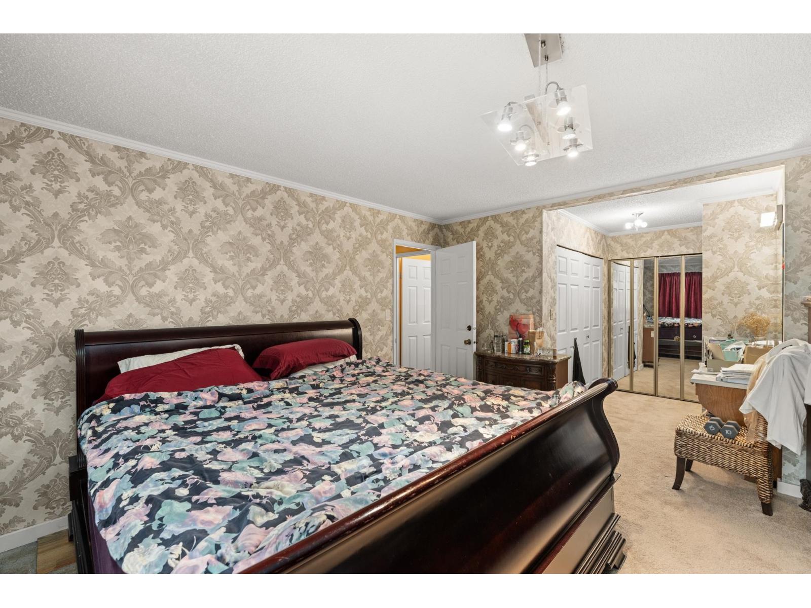 1761 140A STREET, Surrey