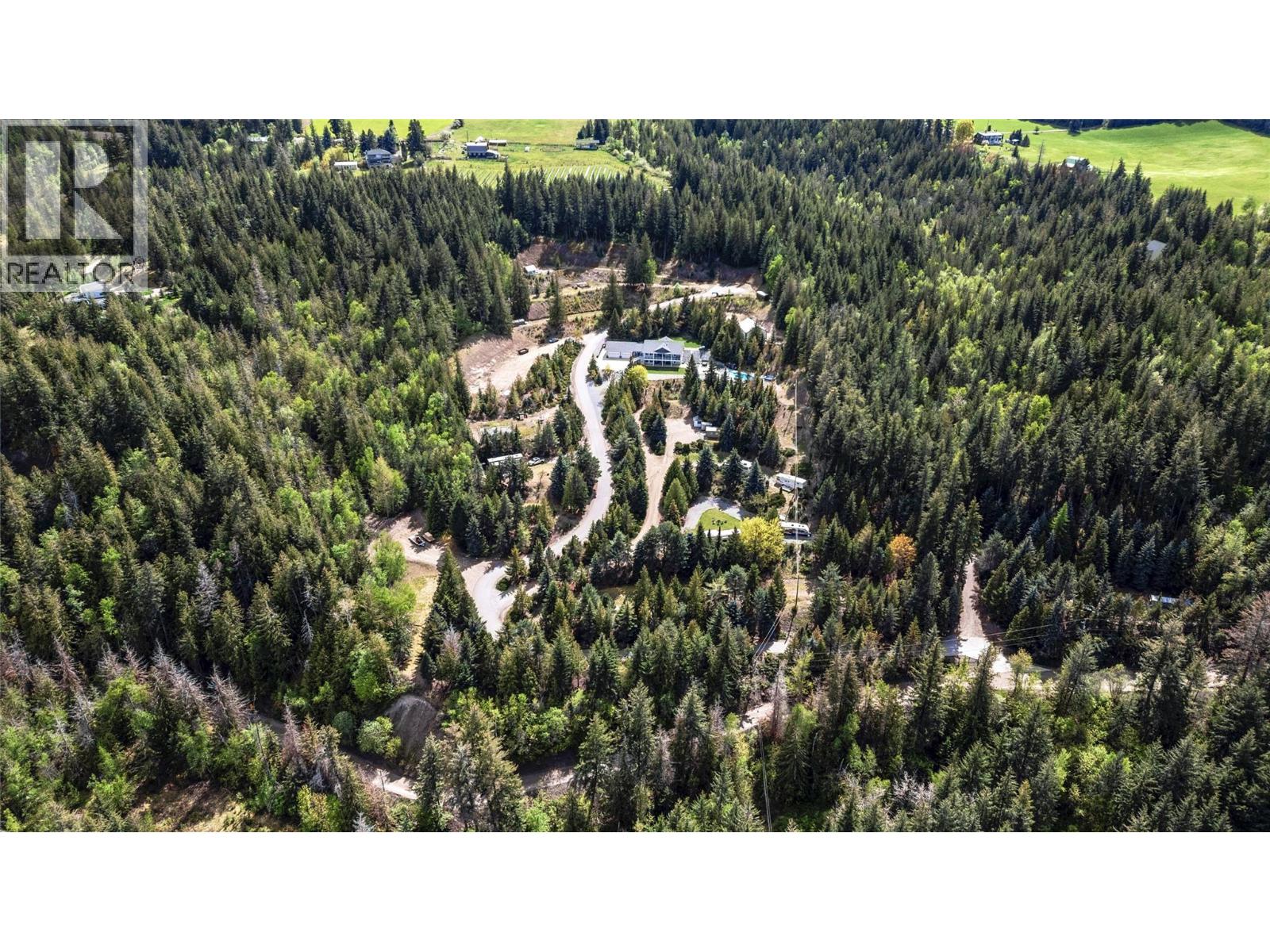  2030 Canoe Beach Drive Northeast, Salmon Arm