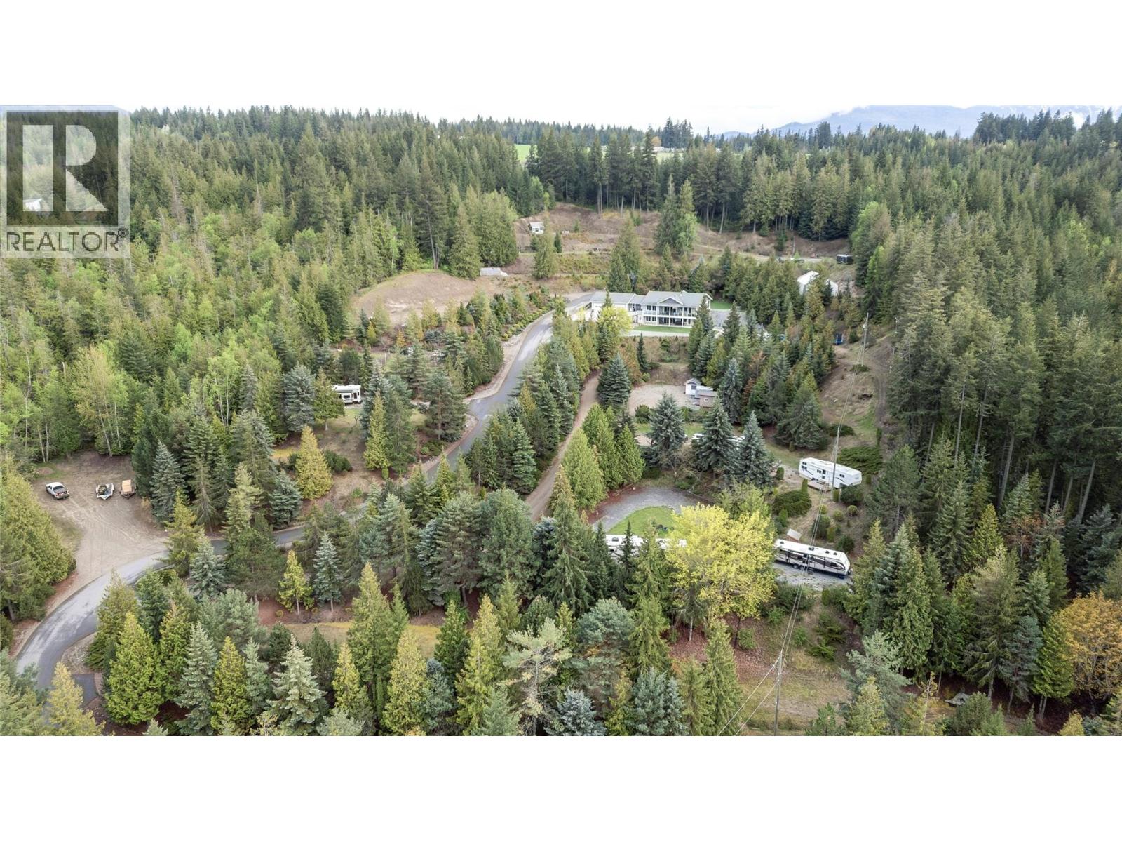  2030 Canoe Beach Drive Northeast, Salmon Arm