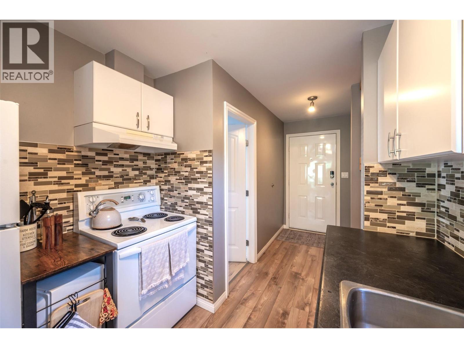 200 Twin Lakes Road, Kaleden