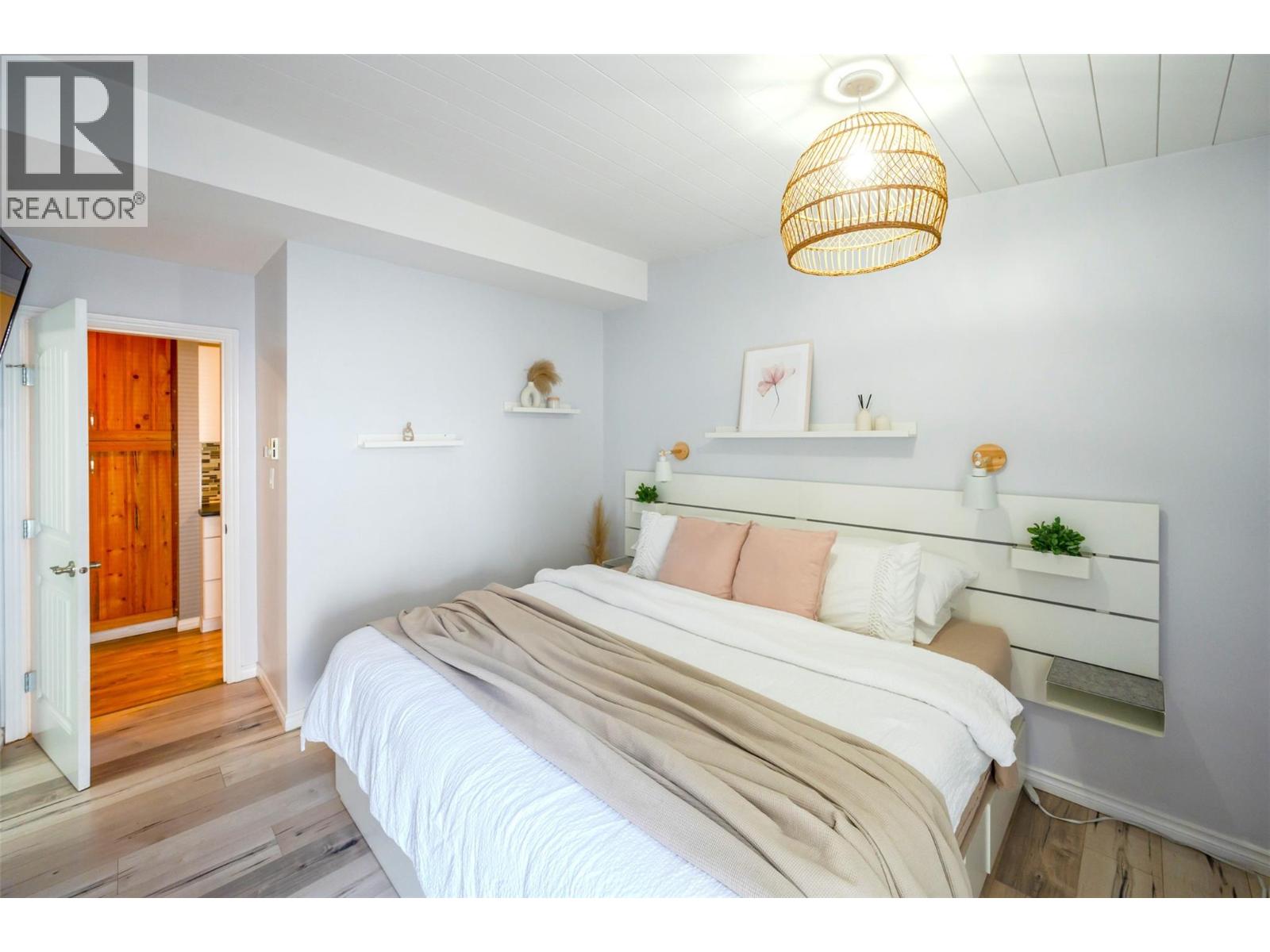 200 Twin Lakes Road, Kaleden