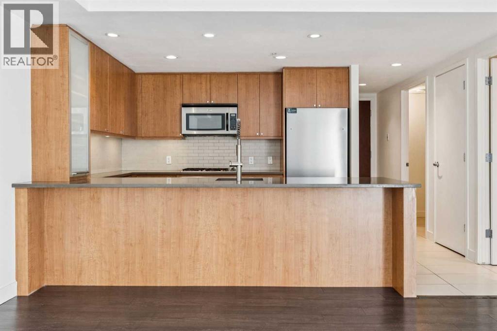 Single Family House for Sale in    Avenue SW Beltline Calgary 