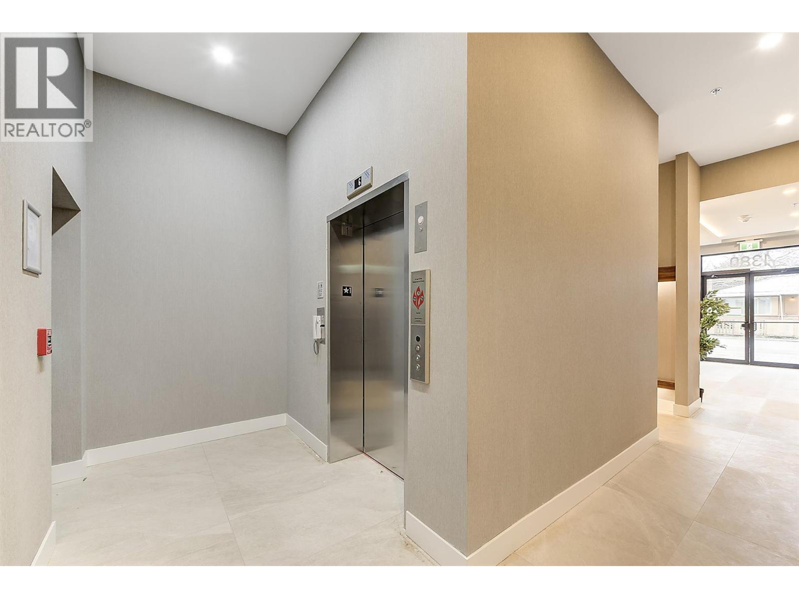 #203 1380 Pridham Avenue - 6