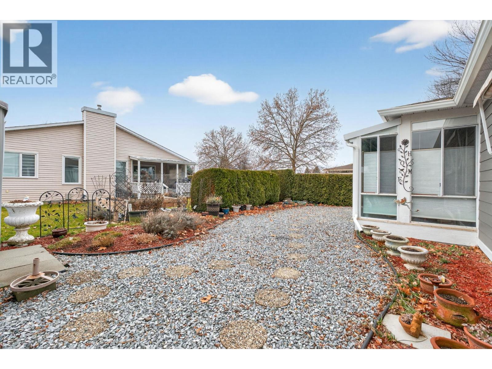 495 1255 Raymer Avenue, Kelowna