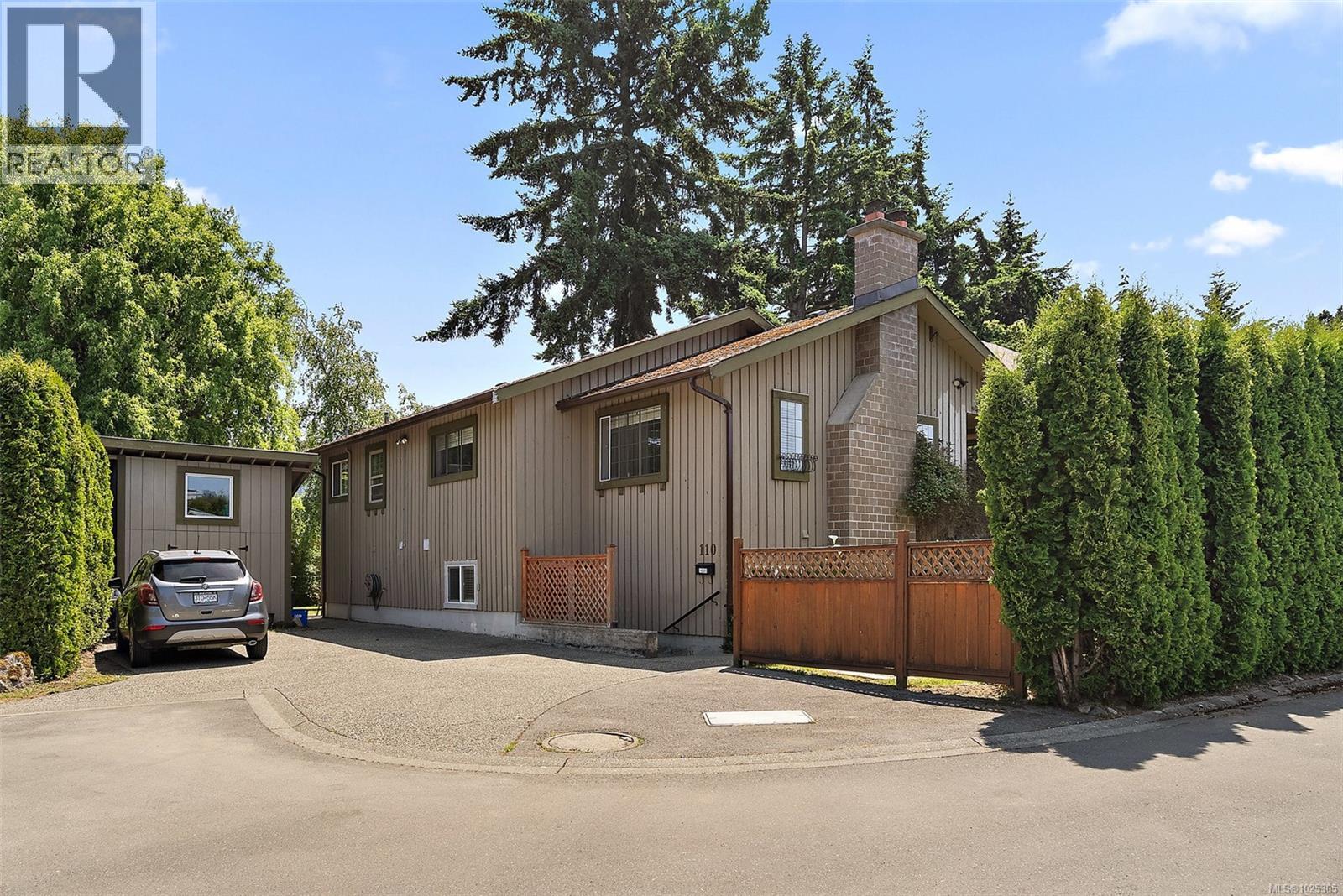  110 Jedburgh Place, View Royal