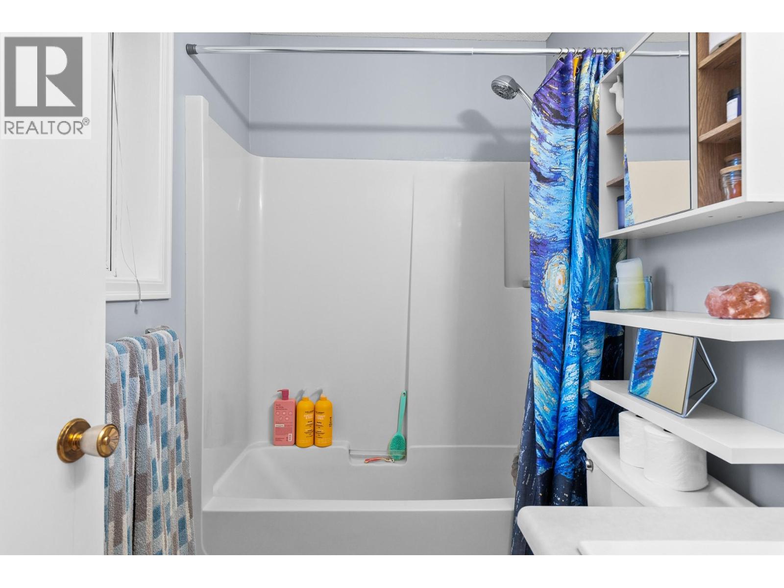 3536 Ashley Court, West Kelowna