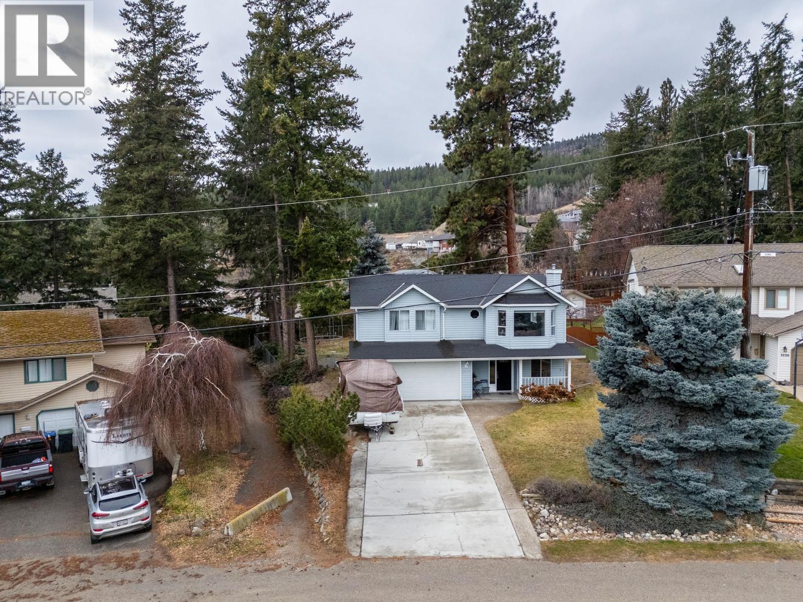 3536 Ashley Court, West Kelowna