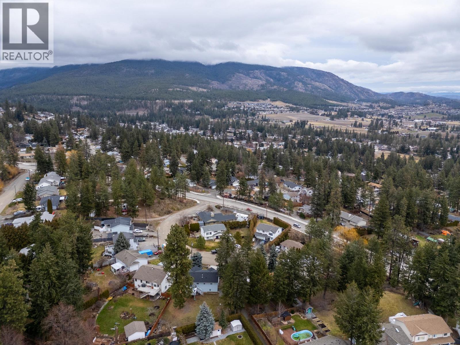 3536 Ashley Court, West Kelowna