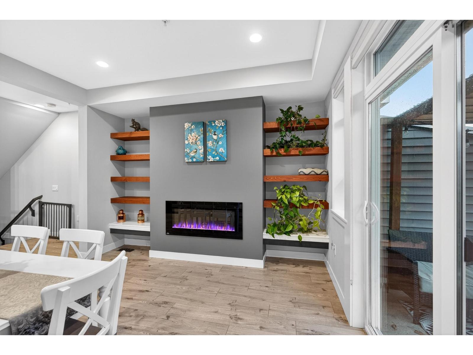 51 8413 MIDTOWN WAY, Chilliwack Proper South, Chilliwack